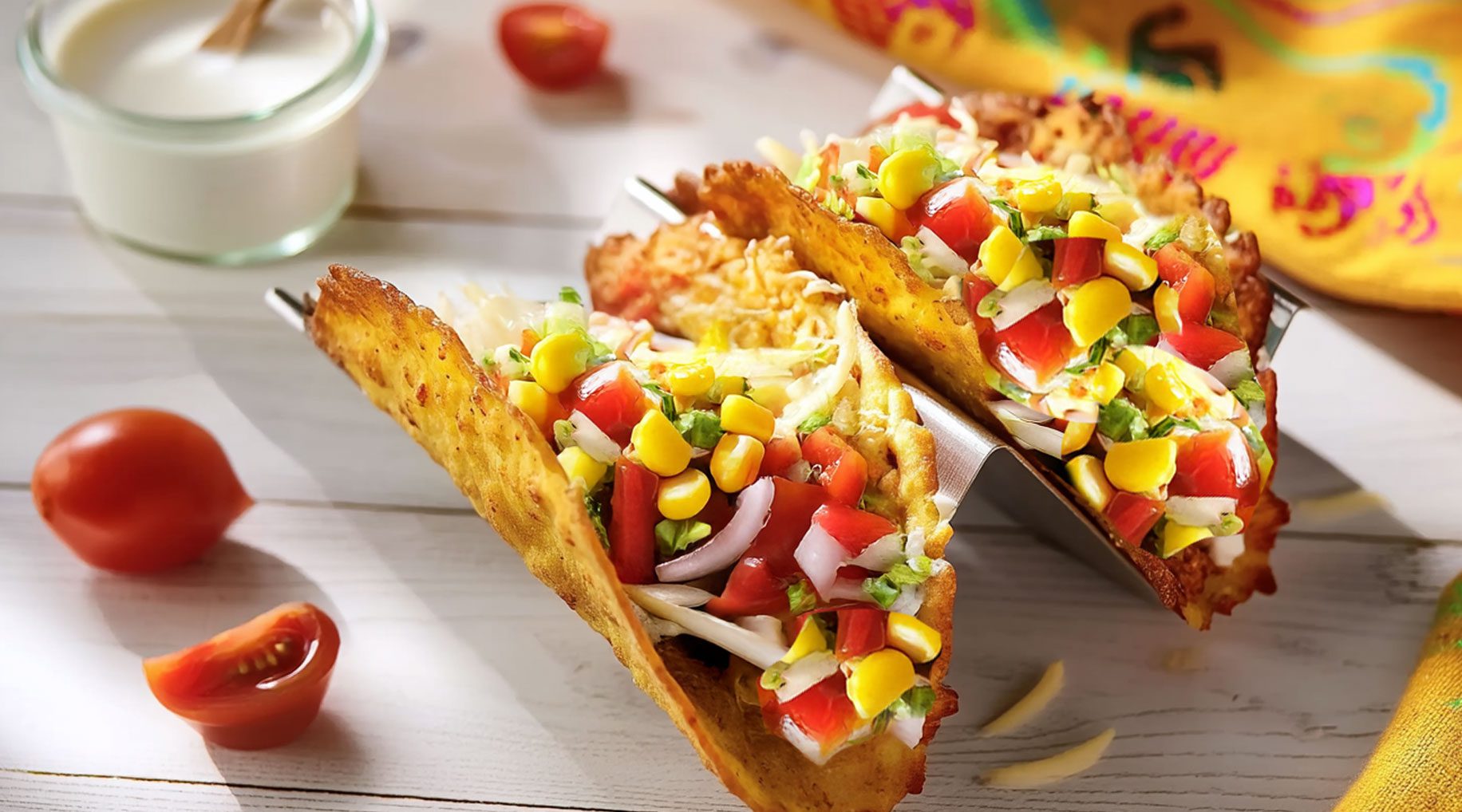 Cheese Shelled Tacos & Salsa