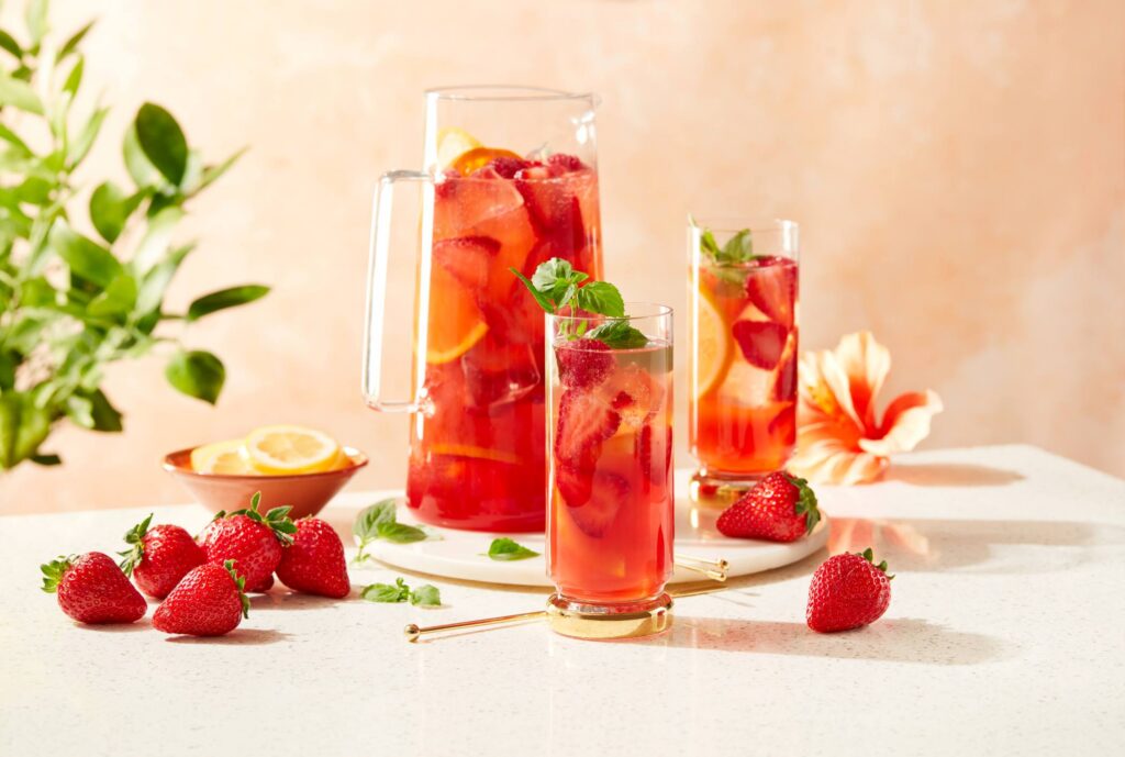 Strawberry Hibiscus Spritz